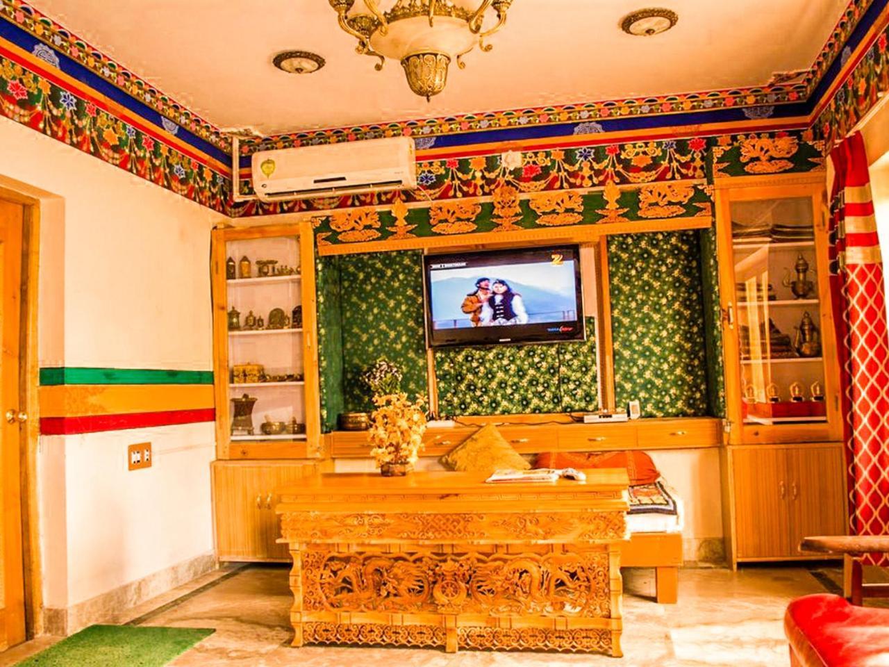 Hotel City Palace Leh Zewnętrze zdjęcie